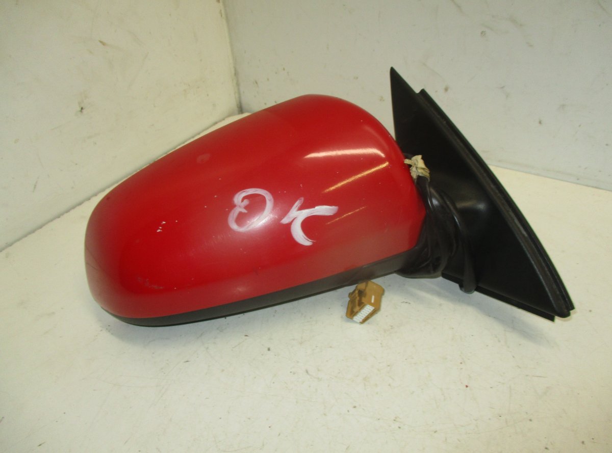 Audi A4 (B7) зеркало (правое) AUDI A4 (B7) (2004-2008) Mirror right

Generati...
