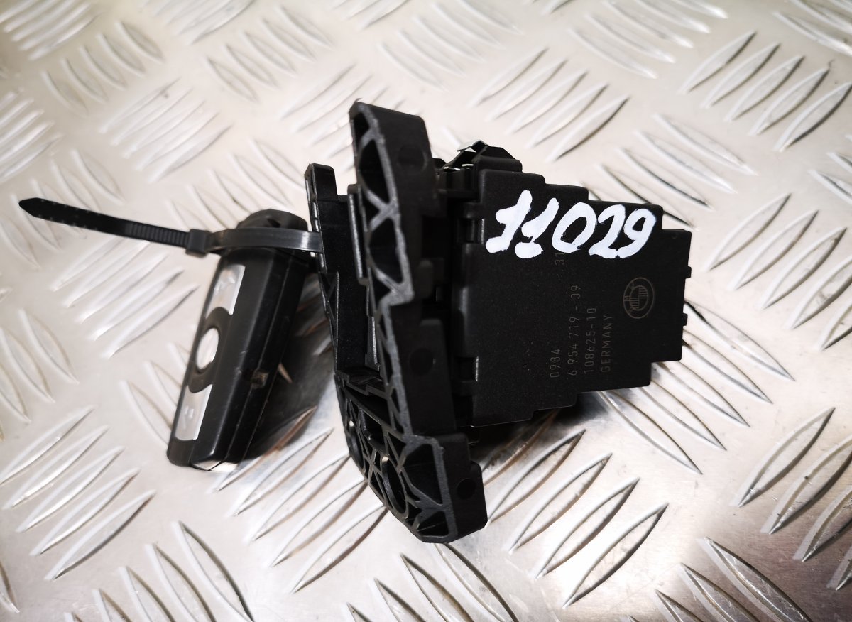BMW 3 (E46) Ignition switch lock (ignition barrel) BMW 3 (E90, E91, E92, E93) (2005-2011) Ignition...