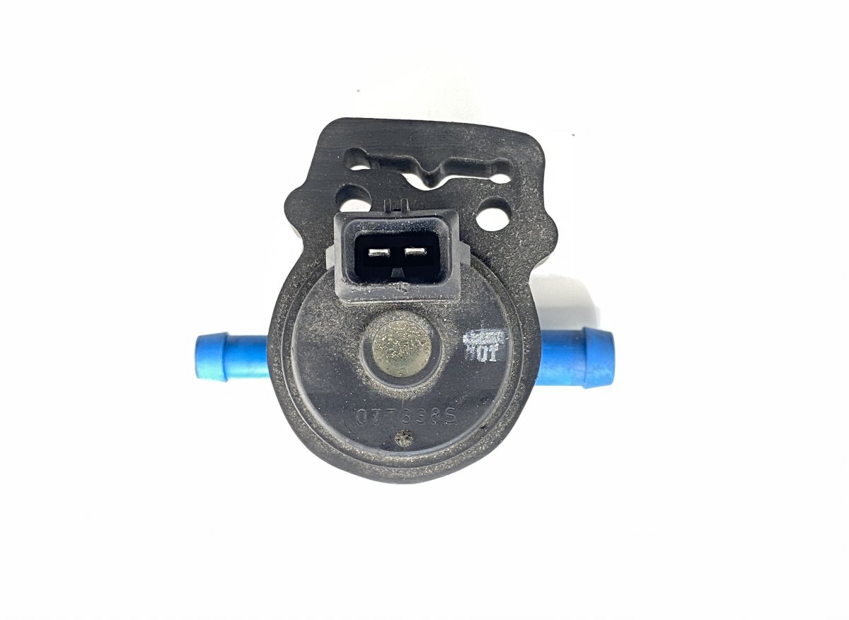 Mercedes-Benz A (W169) Engine vacuum valve Engine vacuum valve — MERCEDES-BENZ E-CLASS (W2...