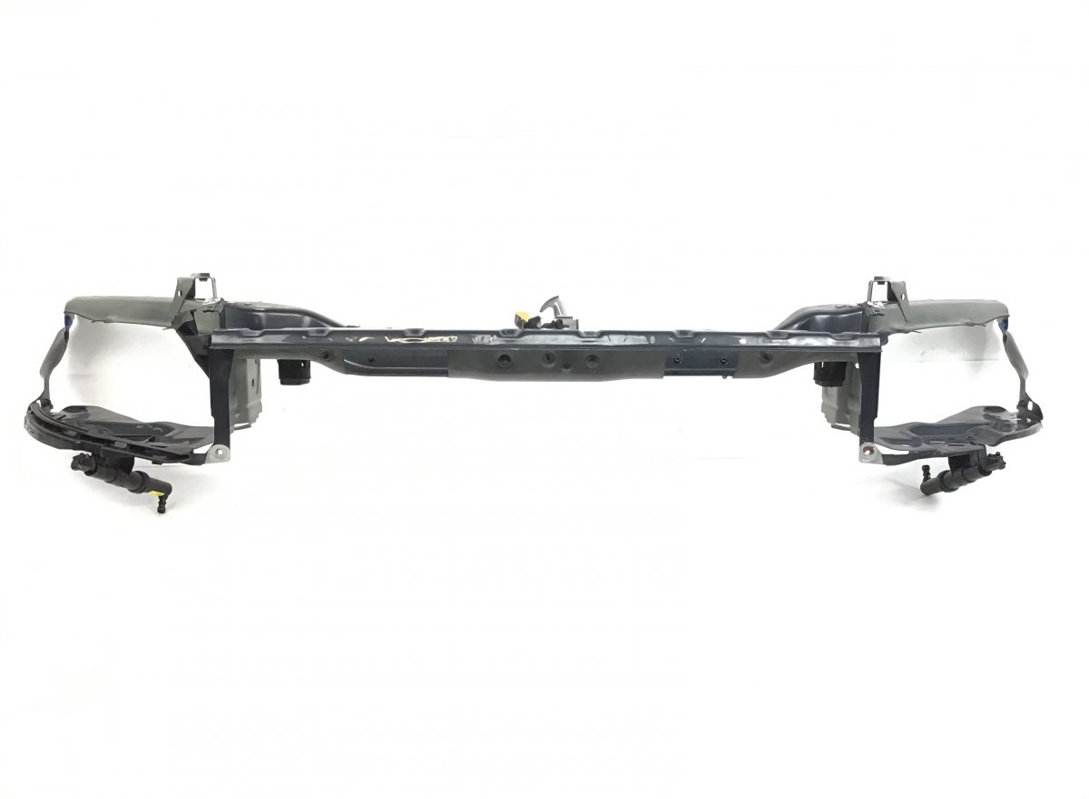 Volvo C30 Front panel