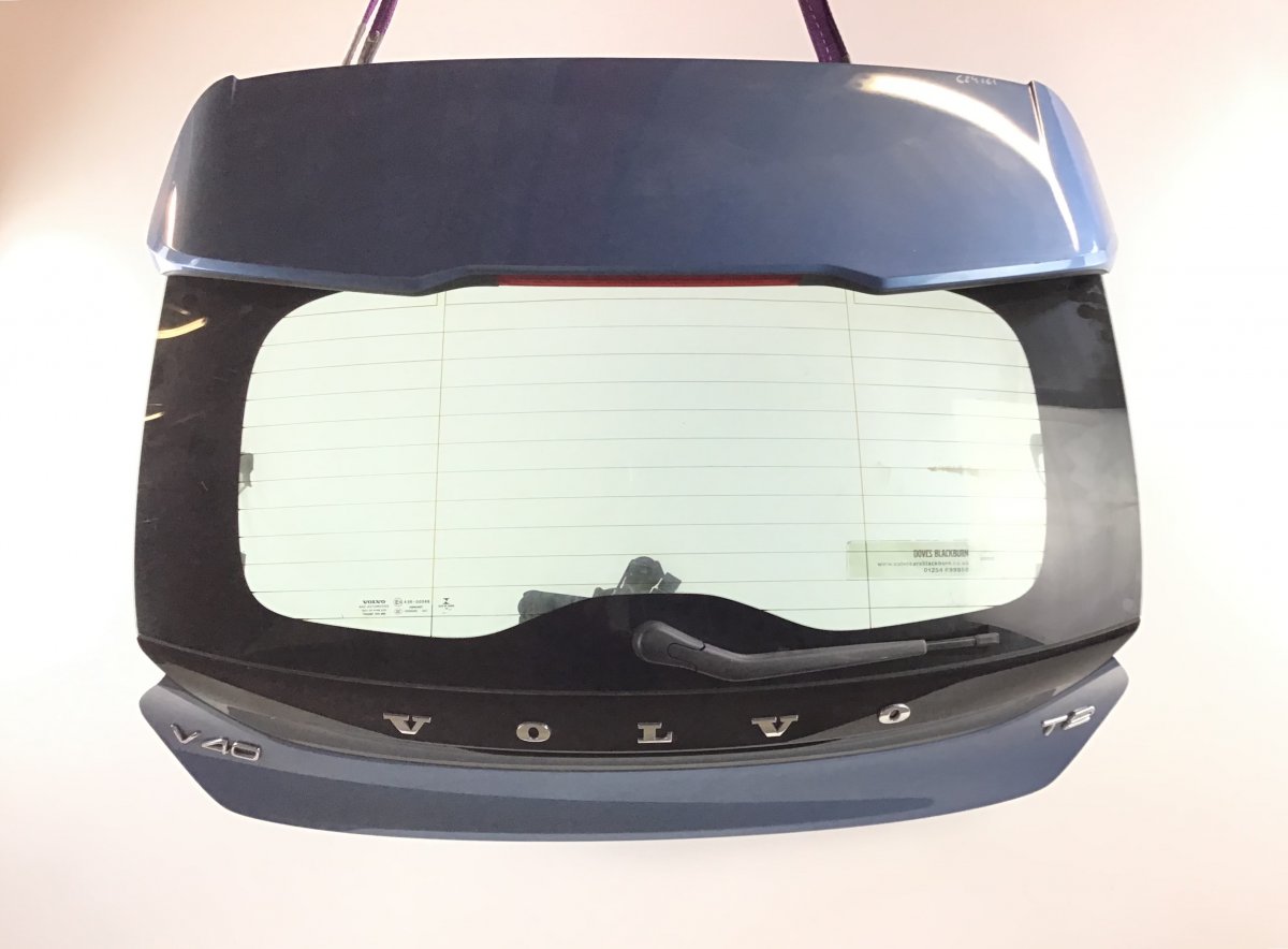 Volvo V40 Bootlid / tailgate VOLVO V40 (2012-2019) Bootlid / tailgate 314577...