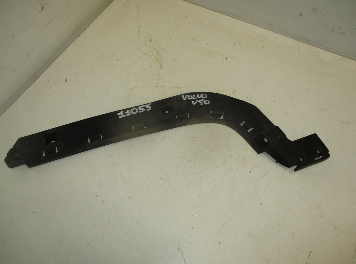 Volvo C30 Rear bumper Carrier holder on fender left VOLVO S40 / V50 / C30 / C70 (MS, MW) (2004-2012...