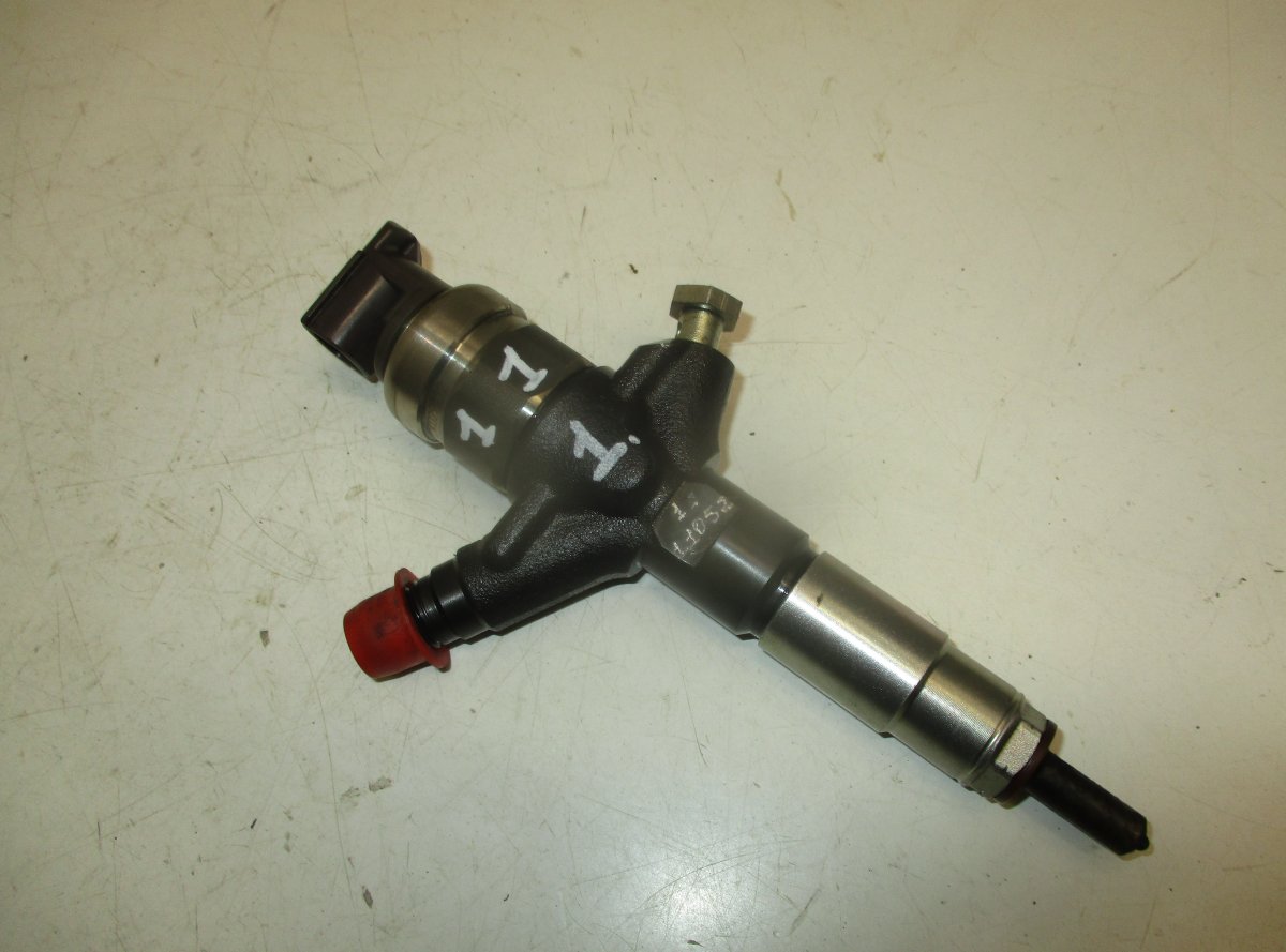 Subaru Legacy Fuel Injector SUBARU LEGACY IV / Outback (2003-2009) Fuel Inj...