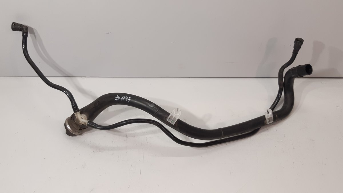 BMW 7 (F01 / F02 / F03 / F04) Fuel Tank Filler Neck BMW 7 (F01, F02) (2008-2016) Fuel Tank Filler N...