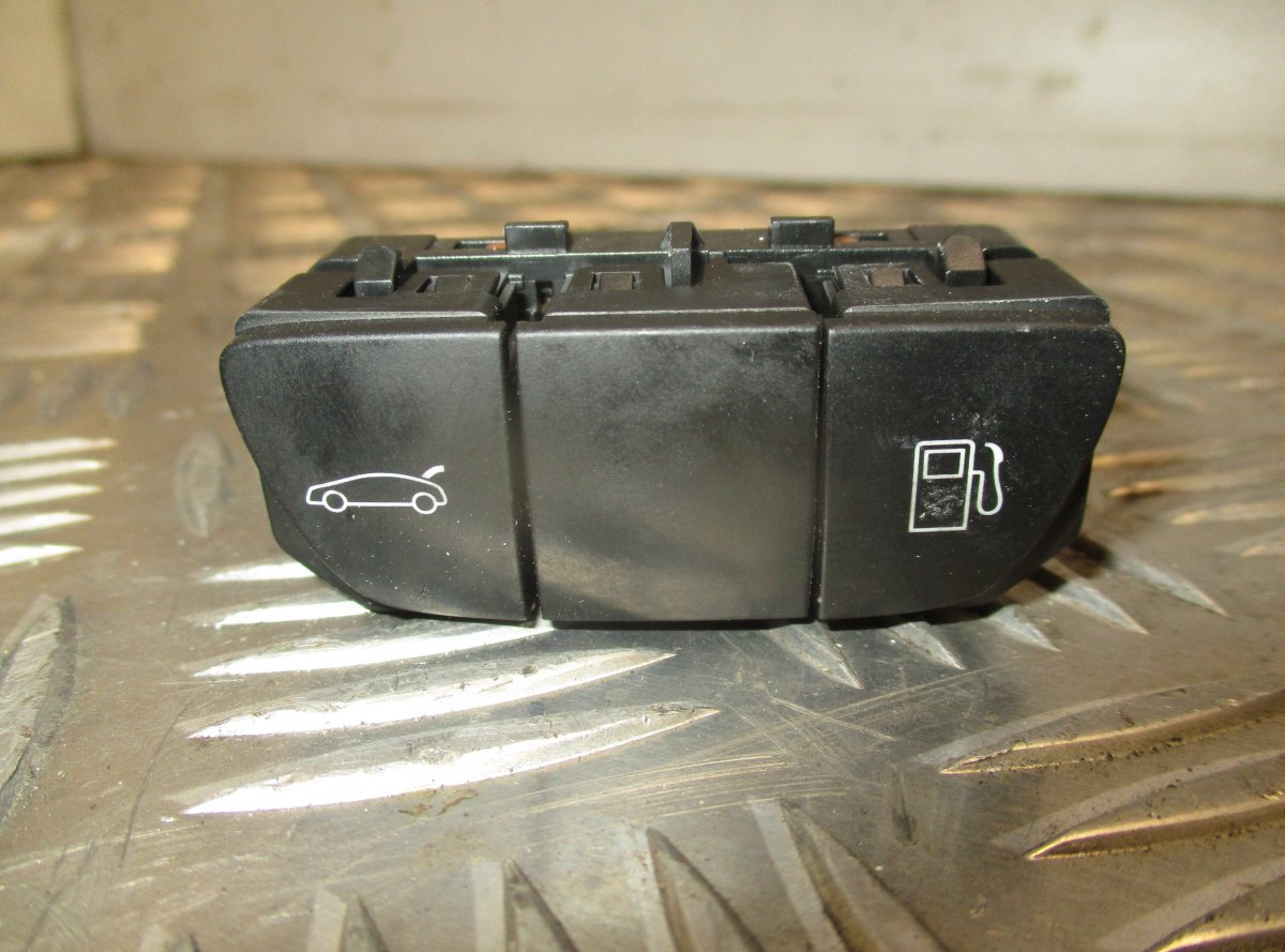 Peugeot 508 Bootlid / tailgate Open Switch PEUGEOT 508 I (W23) (2010-2018) Bootlid / tailg...