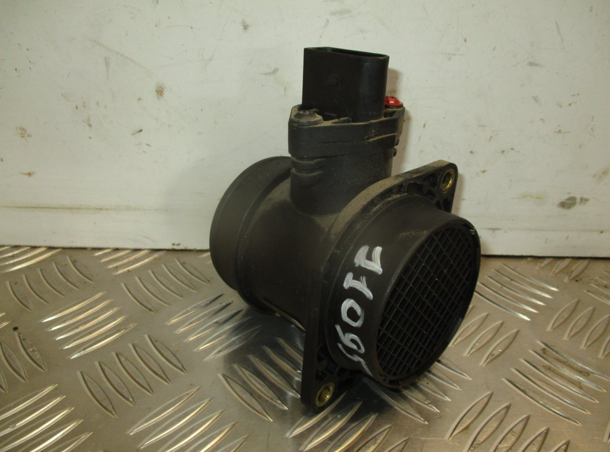 Audi A4 (B6) mass airflow sensor Mass airflow sensor — AUDI A4 (B6) (2000-2004) ...