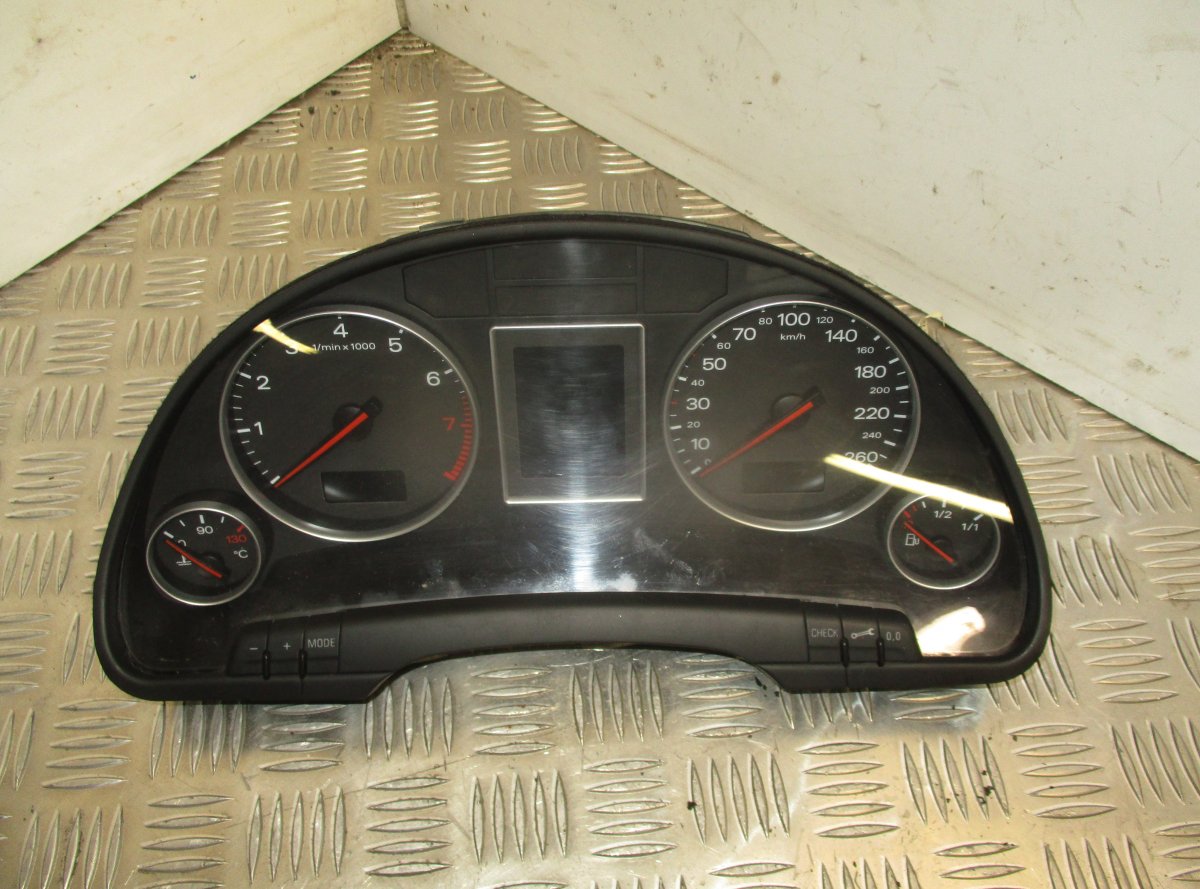 Audi A4 (B6) instrument cluster AUDI A4 (B6) (2000-2004) Instrument Cluster 8E0...