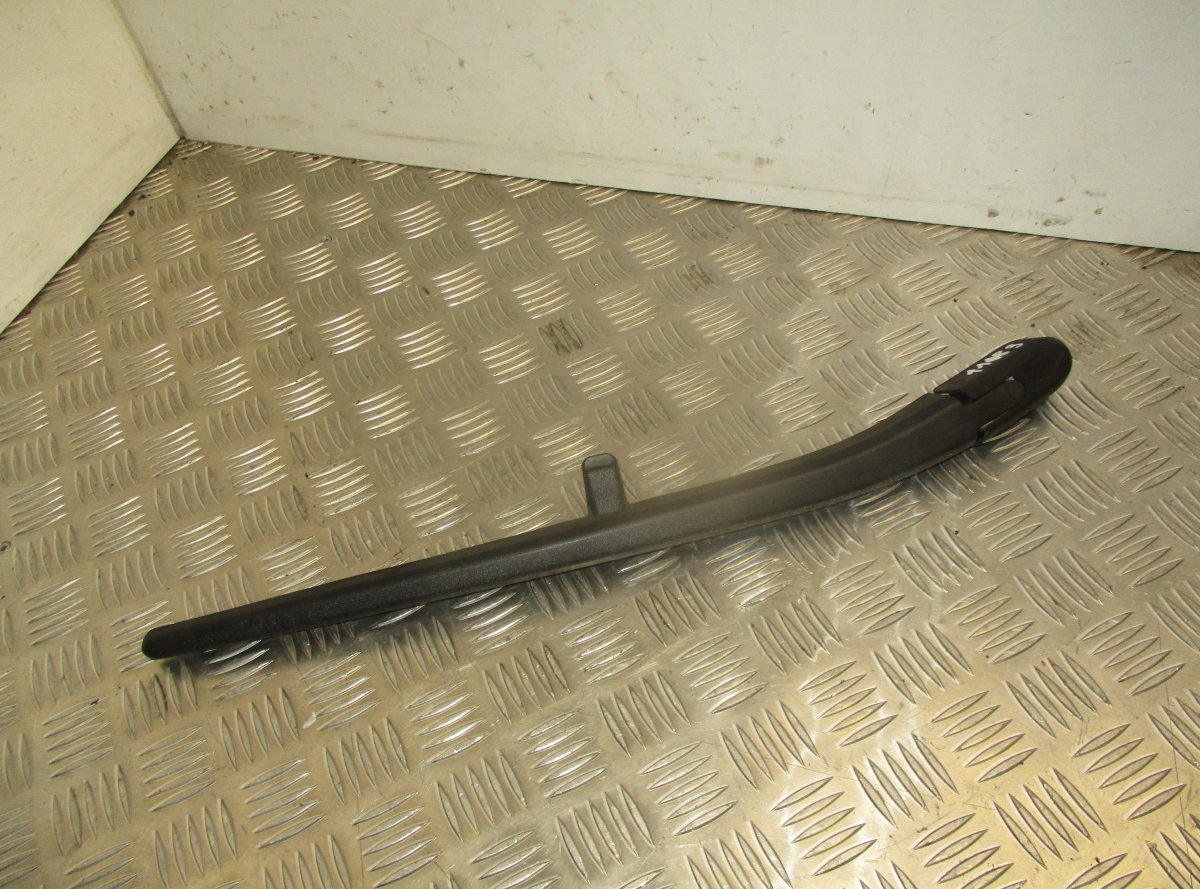 Chevrolet Captiva Rear window wiper arm CHEVROLET CAPTIVA I (2006-2018) Rear Window Wip...