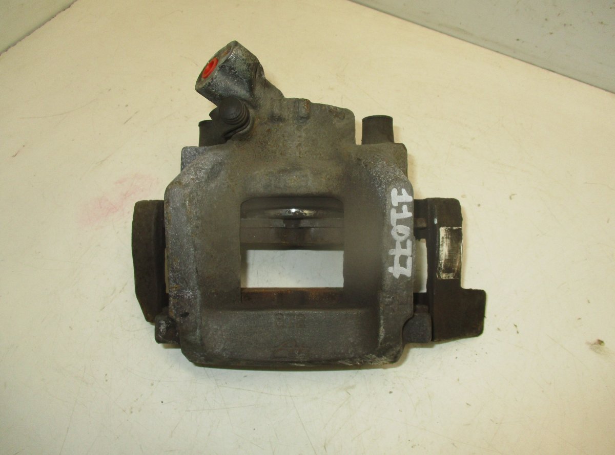 Peugeot 508 Brake caliper Front right PEUGEOT 508 I (W23) (2010-2018) Brake caliper F...