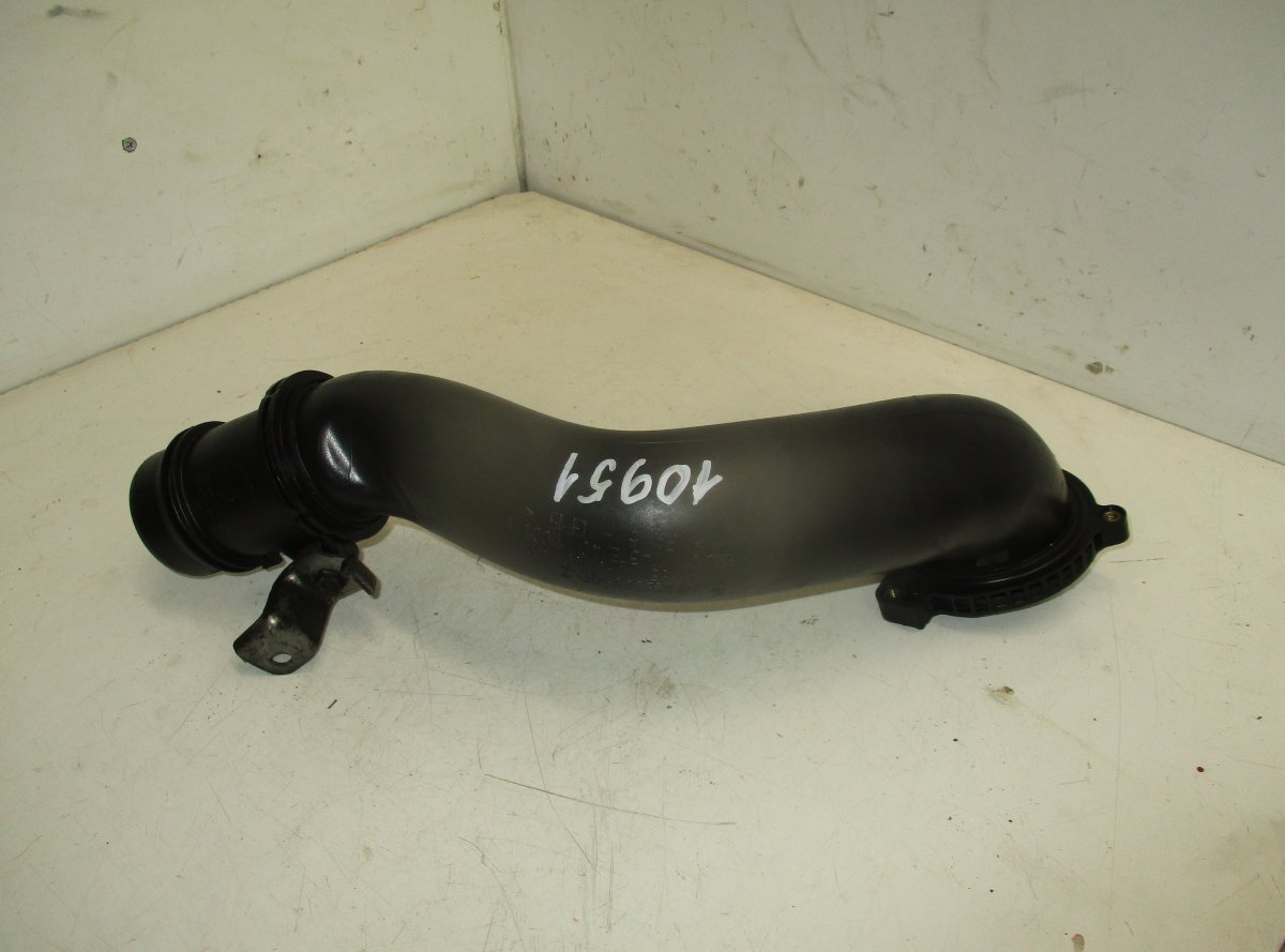 Mercedes-Benz A (W169) Air intake resonator box pipe MERCEDES-BENZ E-CLASS (W212) (2009-2016) Air in...