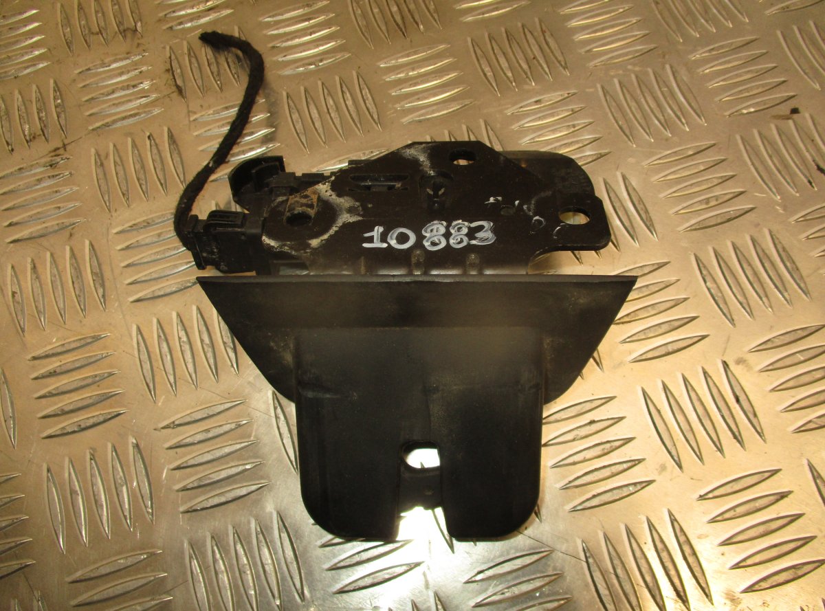 Audi A3 (8P) Boot lid / tailgate lock