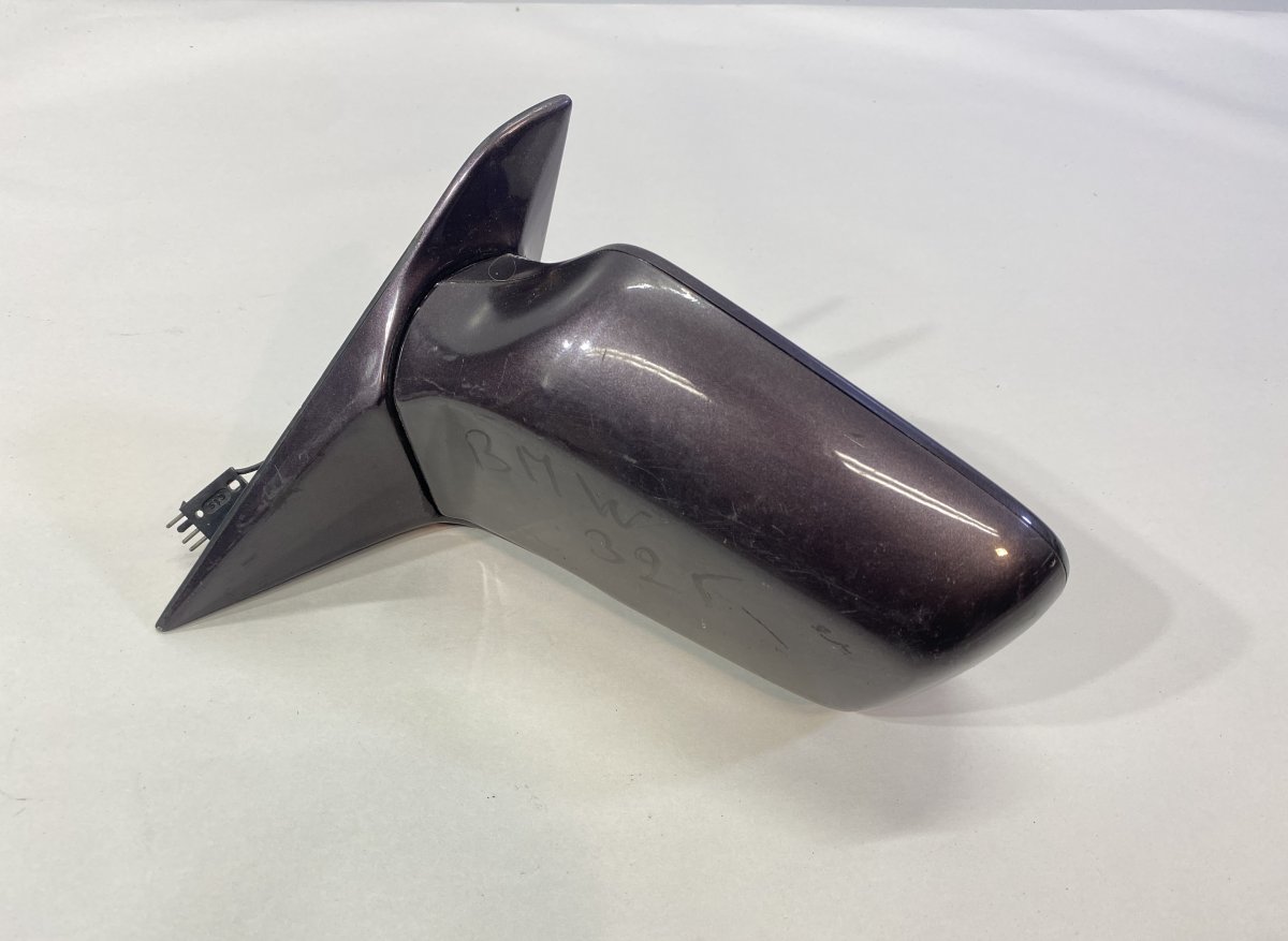 BMW 3 (E30) mirror left BMW 3 (E30) (1982-1994) Mirror left 19045250

P...
