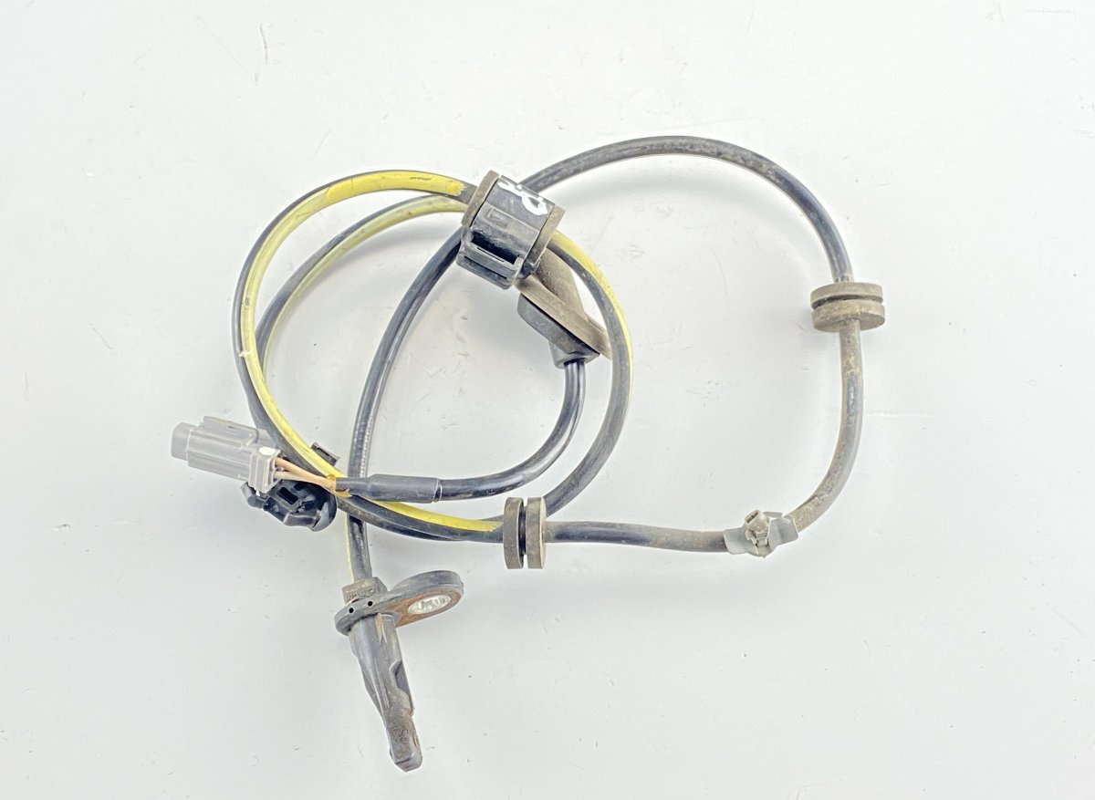 Subaru Legacy ABS Sensor Rear Right