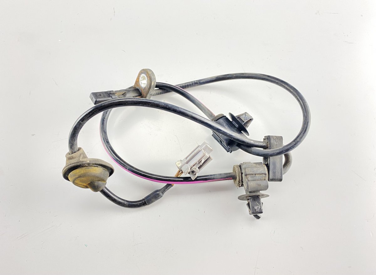 Subaru Legacy ABS Sensor Front Right