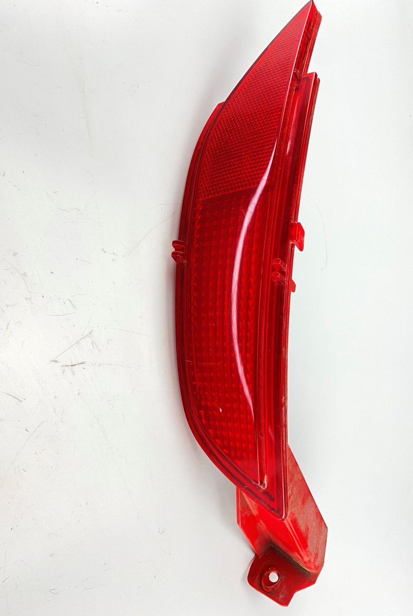 Ford Fiesta Extra light / reflector in rear bumper right