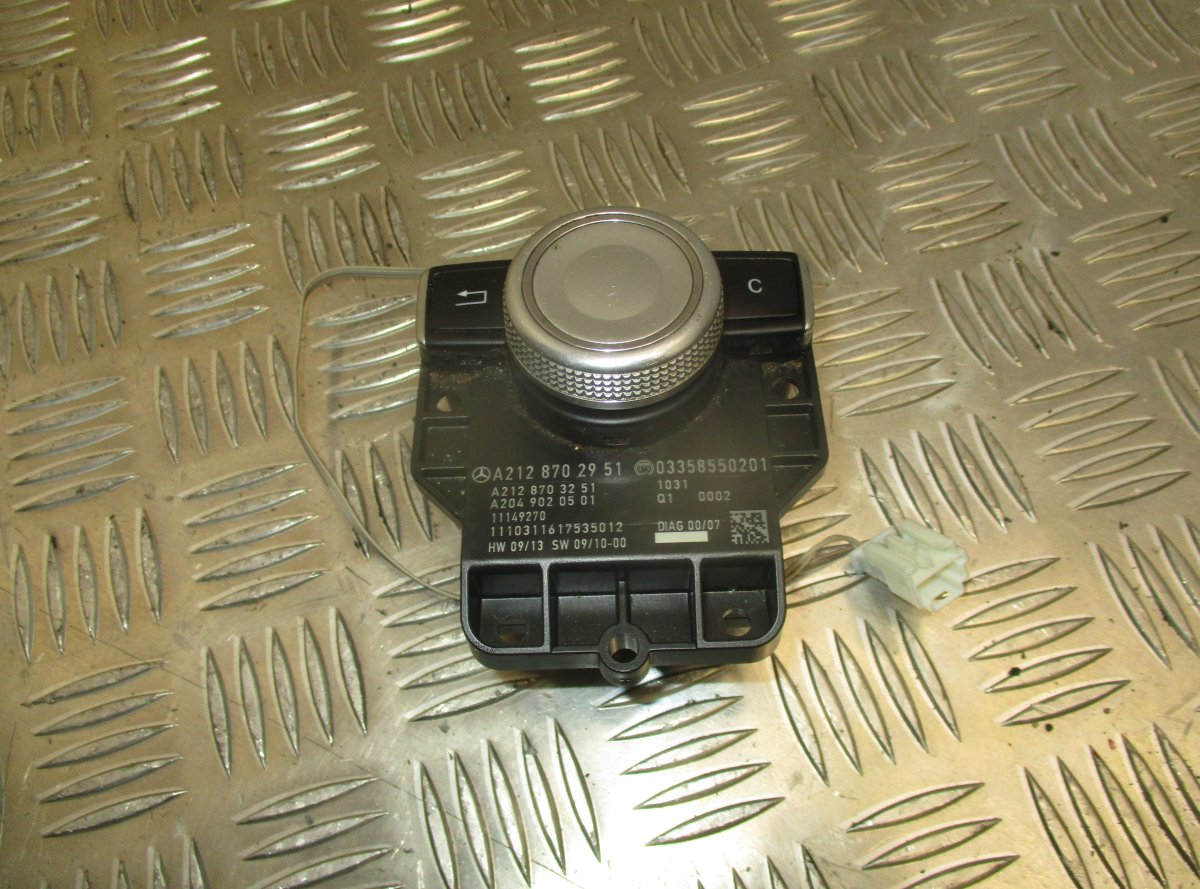 Mercedes-Benz A (W169) Joystick (MMI control switch / pad)