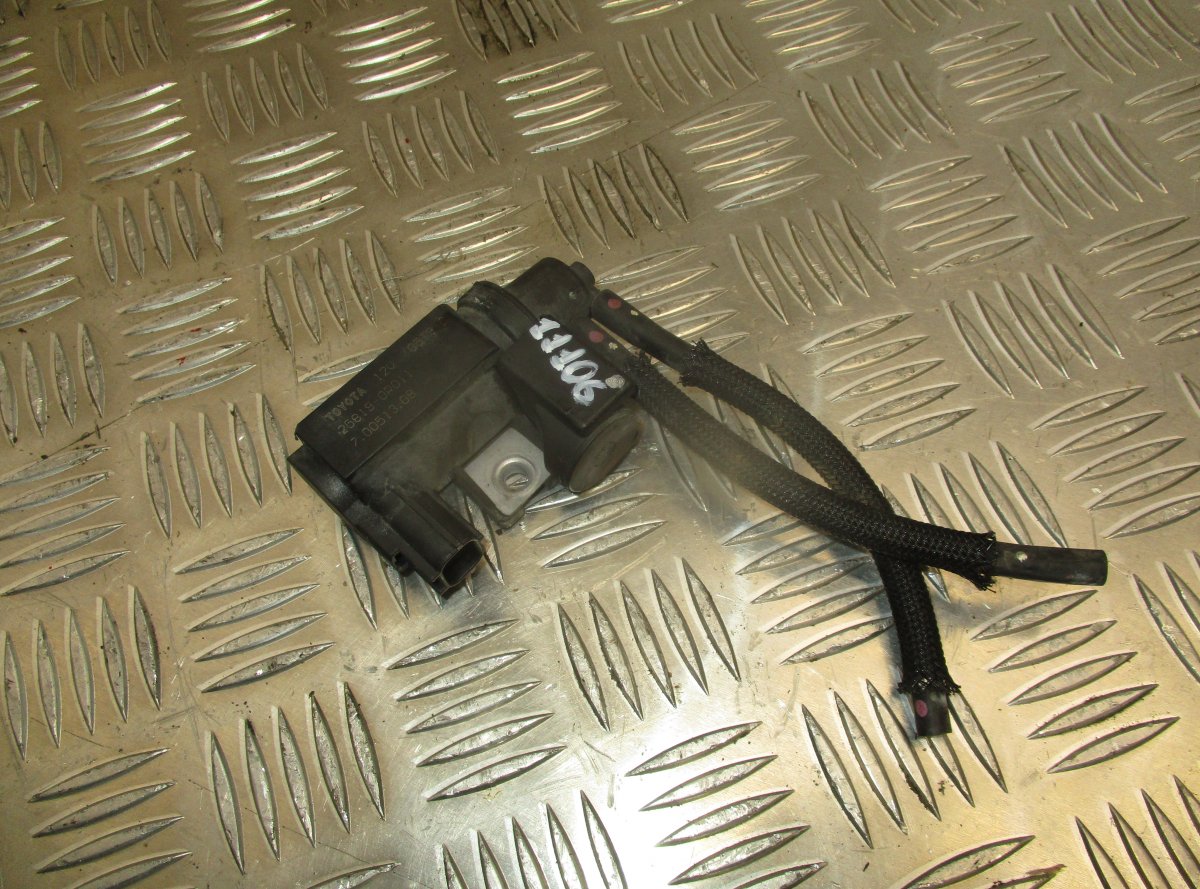 Toyota Corolla Verso Engine Solenoid Valve