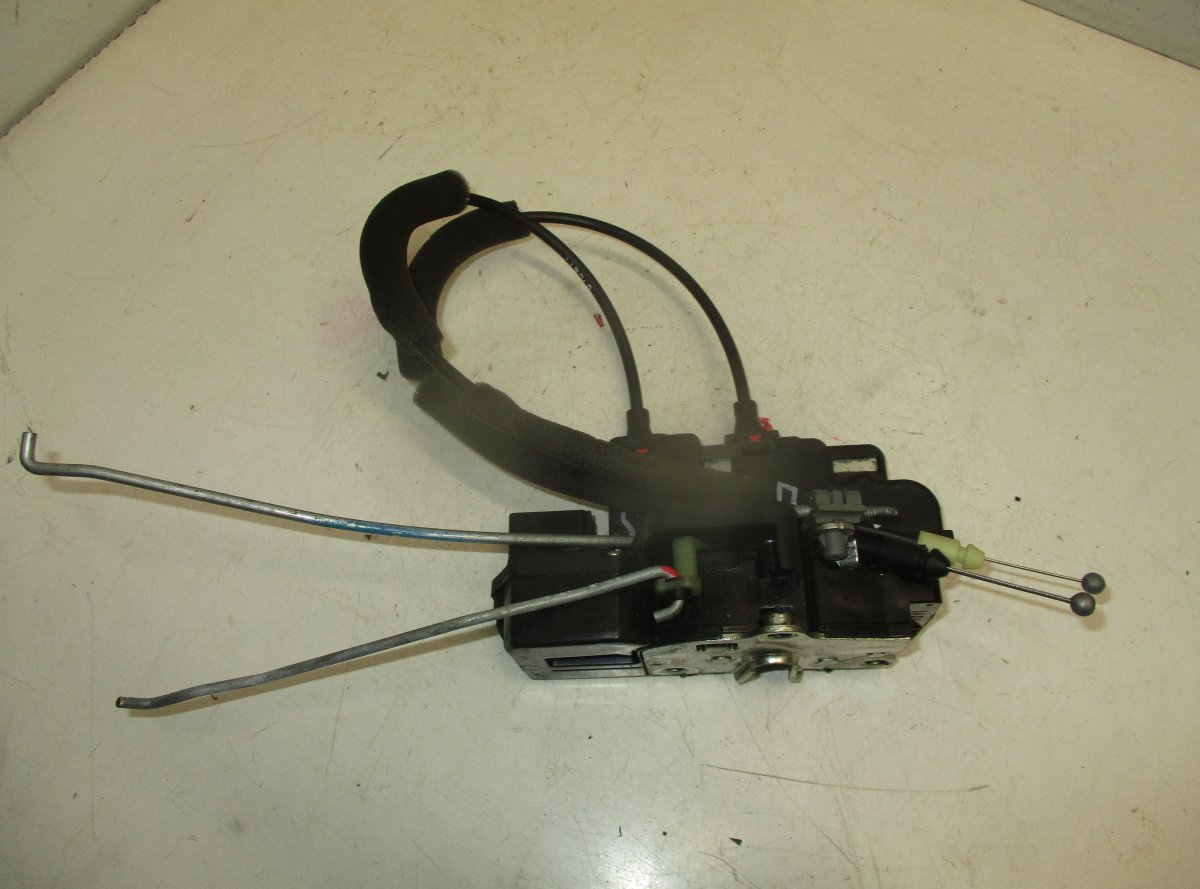 Chevrolet Captiva Door Lock Front Right CHEVROLET CAPTIVA I (2006-2018) Door Lock Front...