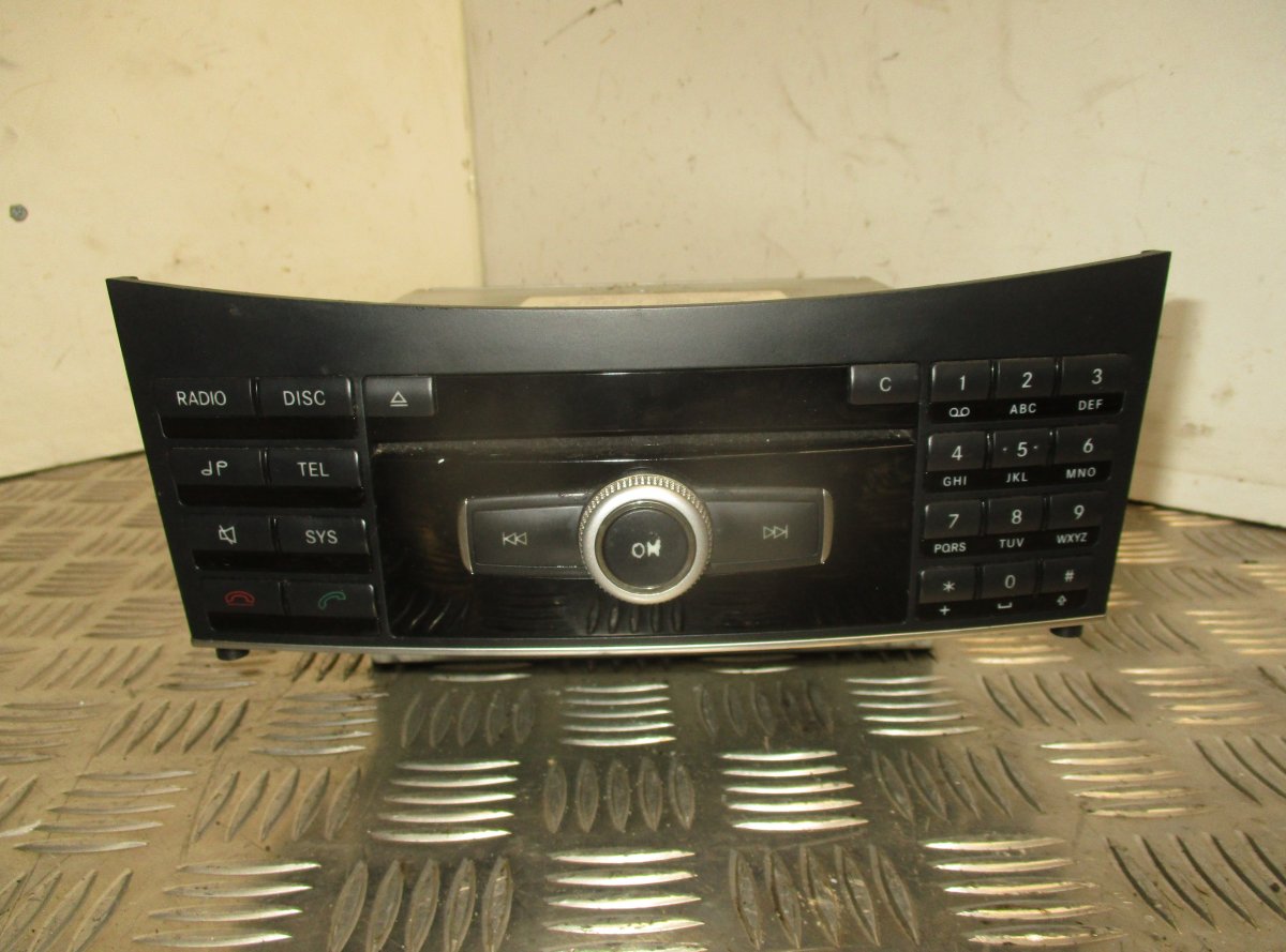 Mercedes-Benz A (W169) Радио Radio — MERCEDES-BENZ E-CLASS (W212) (2009-2016...