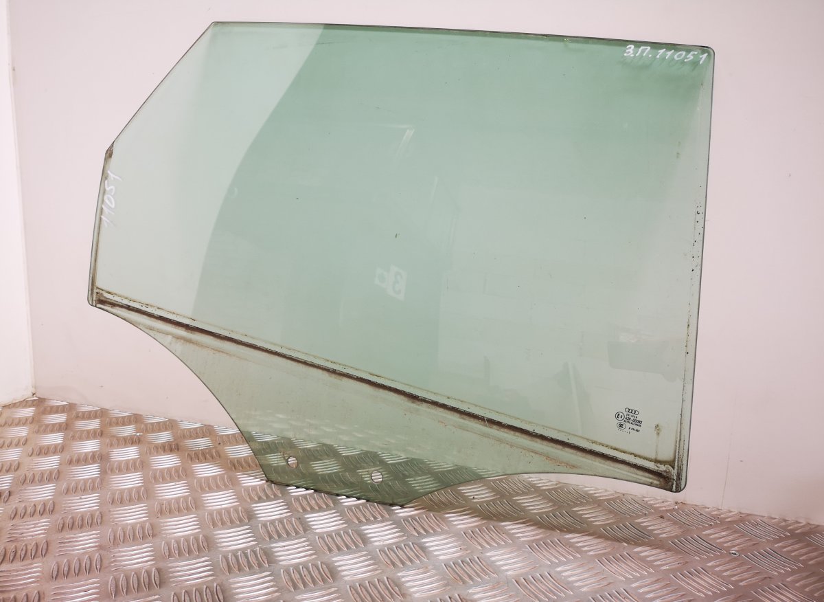 Audi A4 (B8) Door window glass rear right