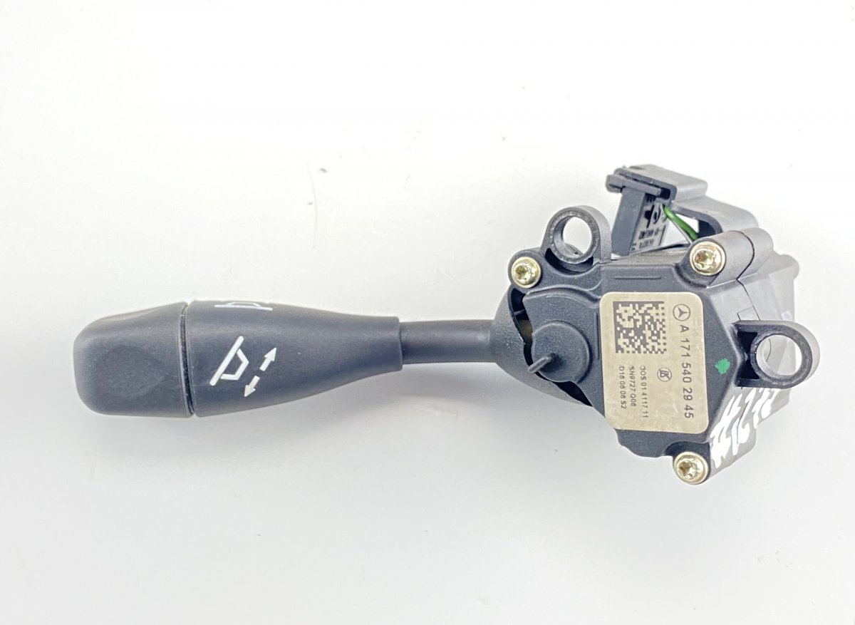Mercedes-Benz CLS (C219) Steering column Adjustment handle / Switch MERCEDES-BENZ CLS (C219) (2004-2010) Steering c...