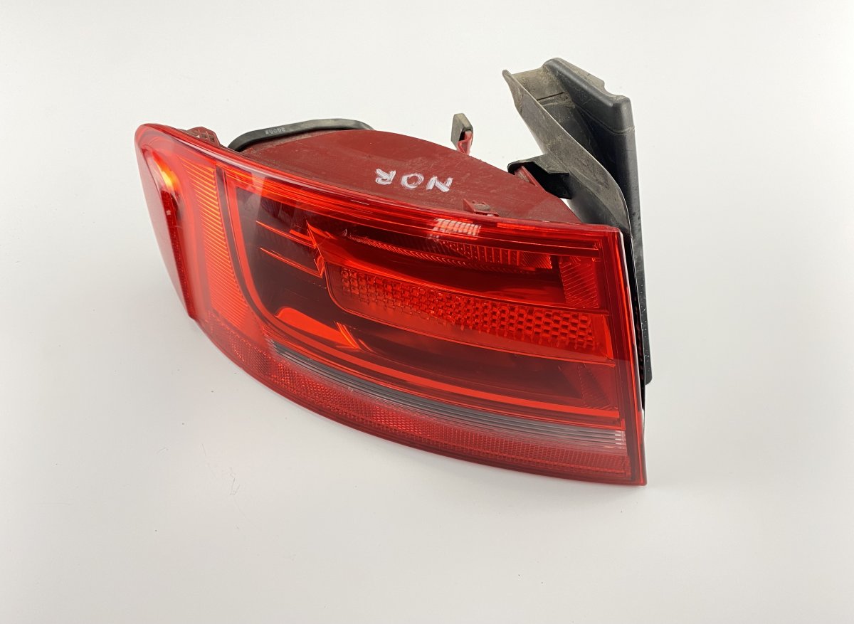 Audi A4 (B8) задняя фара (левая) AUDI A4 / A4 ALLROAD (B8) (2007-2015) Tail ligh...