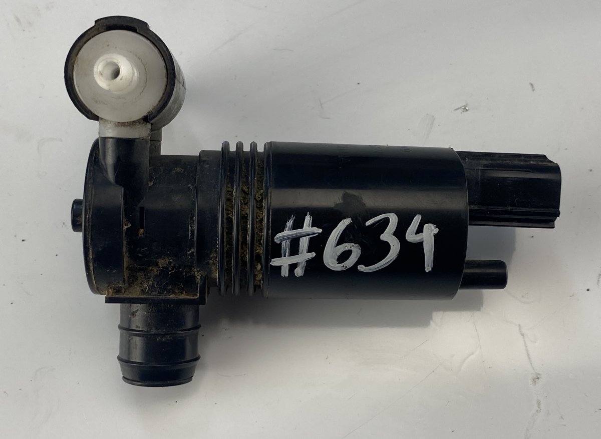 Volvo XC60 Washer Pump Headlights VOLVO XC60 I (2009-2017) Washer Pump Headlights...
