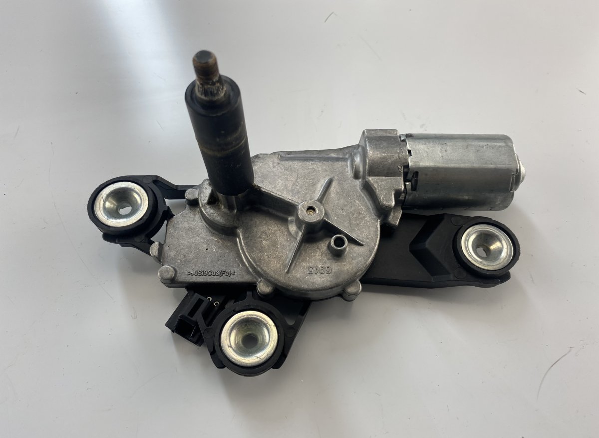 Volvo S60 Wiper Motor bootlid / tailgate VOLVO S60 II / V60 I (2010-2018) Wiper Motor bo...