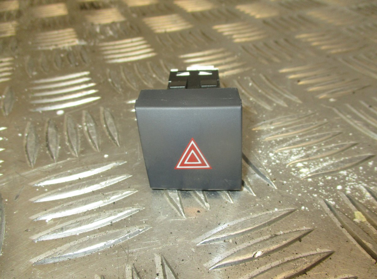 Peugeot 508 Hazard switch PEUGEOT 508 I (W23) (2010-2018) Hazard switch 9...