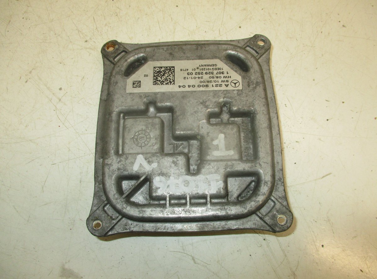 Mercedes-Benz A (W169) Xenon control unit left MERCEDES-BENZ S-CLASS (W221) (2005-2013) Xenon ...