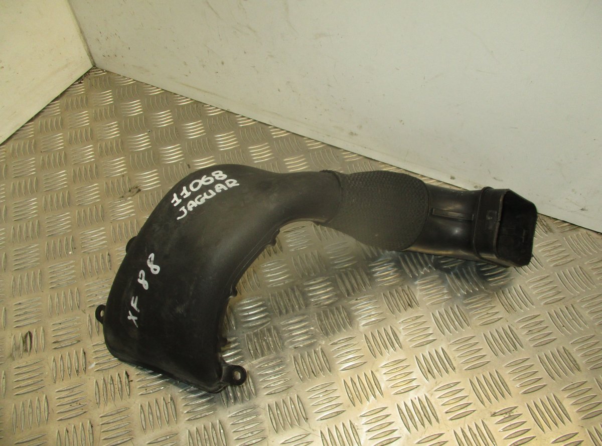 Jaguar XF Air intake resonator box pipe JAGUAR XF (X250, CC9) (2008-2015) Air intake re...