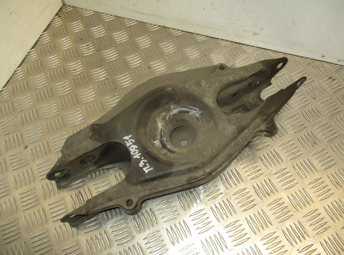 Mercedes-Benz A (W169) Rear Axle Track Control Arm lower Right MERCEDES-BENZ E-CLASS (W212) (2009-2016) Rear A...
