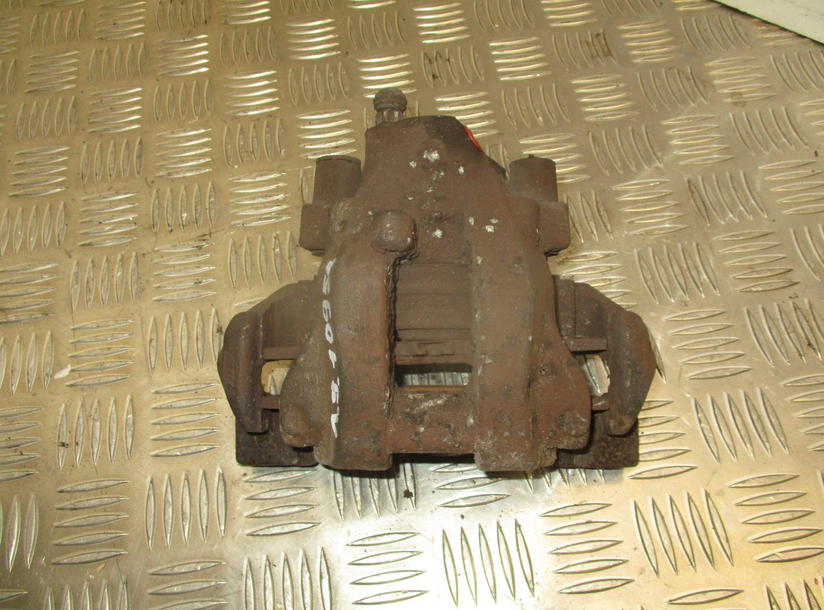 Mercedes-Benz A (W169) Brake caliper rear left