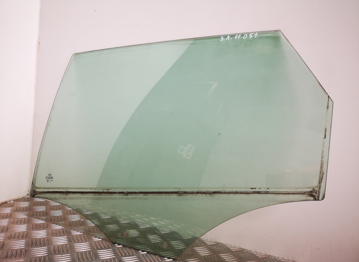 Audi A4 (B8) Door window glass rear left