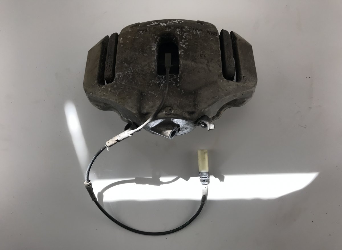 BMW 6 (E63 / E64) Brake caliper Front left