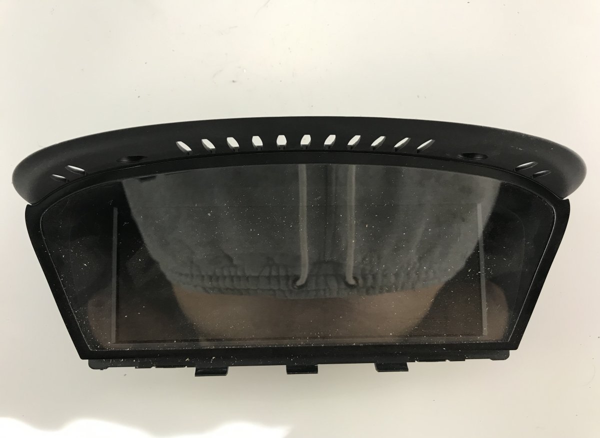 BMW 6 (E63 / E64) Dash screen