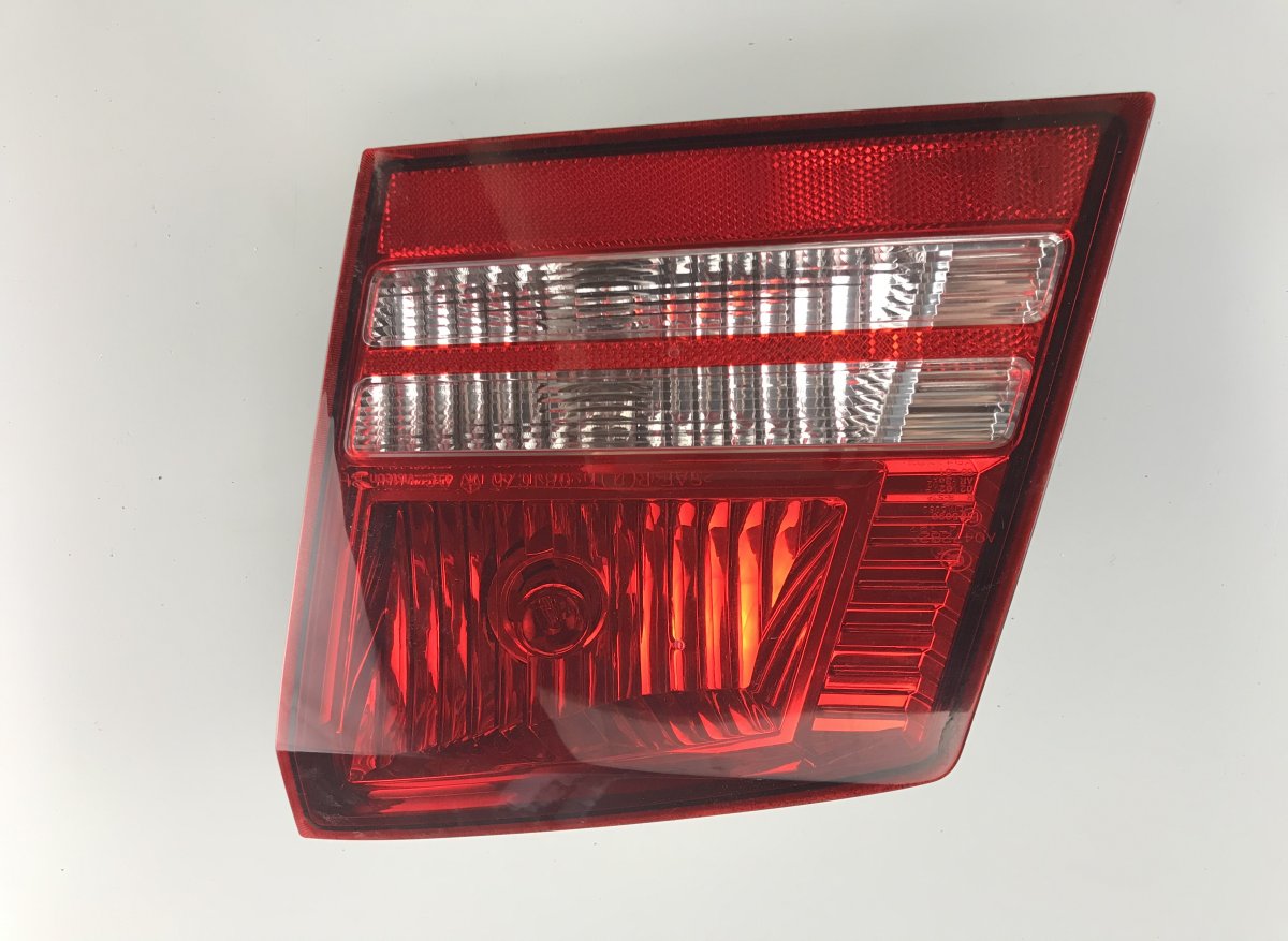 Dodge Journey Inner tail light, right DODGE JOURNEY (2008-2020) Inner tail light, rig...