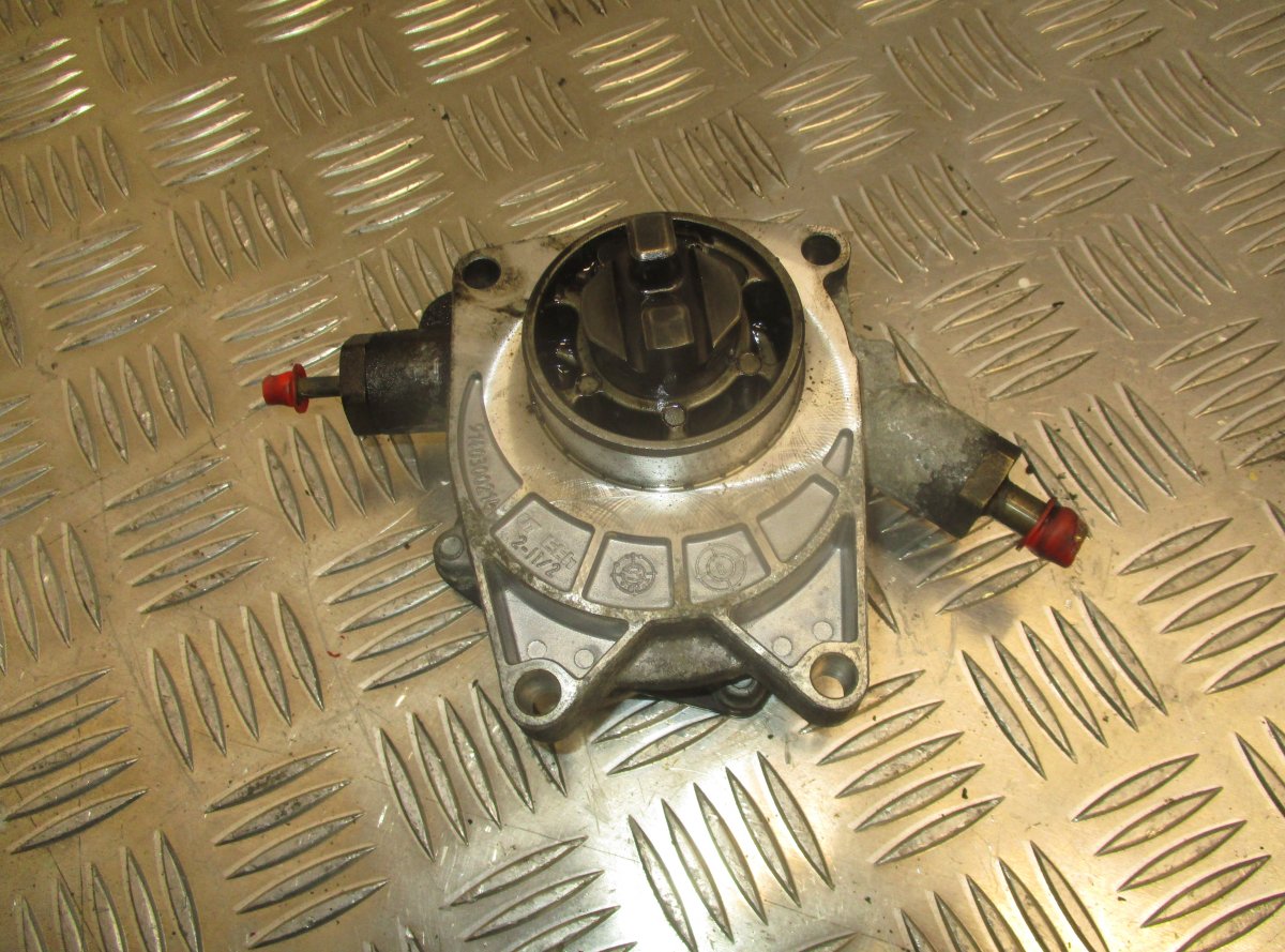 Chevrolet Captiva Vacuum Pump, engine Vacuum Pump, engine — CHEVROLET CAPTIVA I (2006...