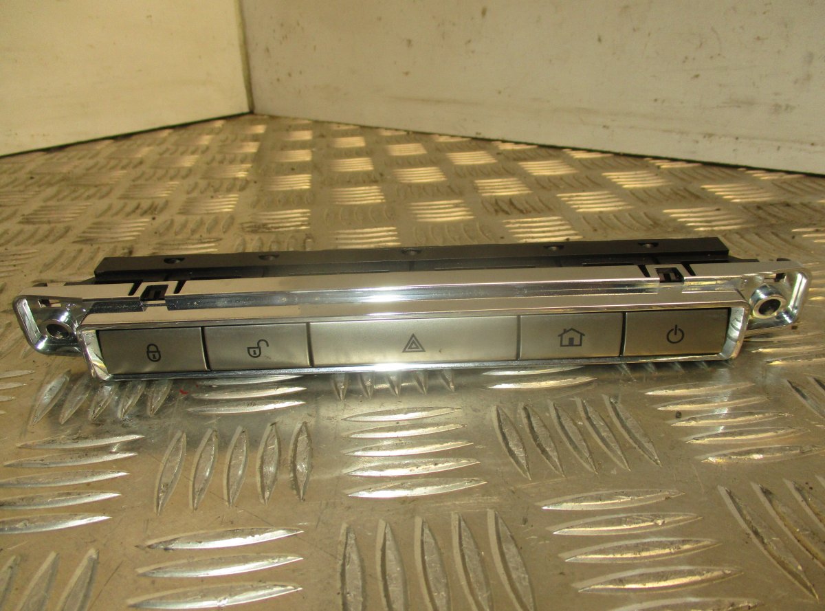 Jaguar XF Combined switch set in dashboard JAGUAR XF (X250, CC9) (2008-2015) Combined swit...