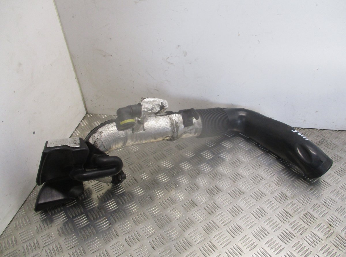 Volvo C30 Air intake resonator box pipe VOLVO S40 / V50 / C30 / C70 (MS, MW) (2004-2012...