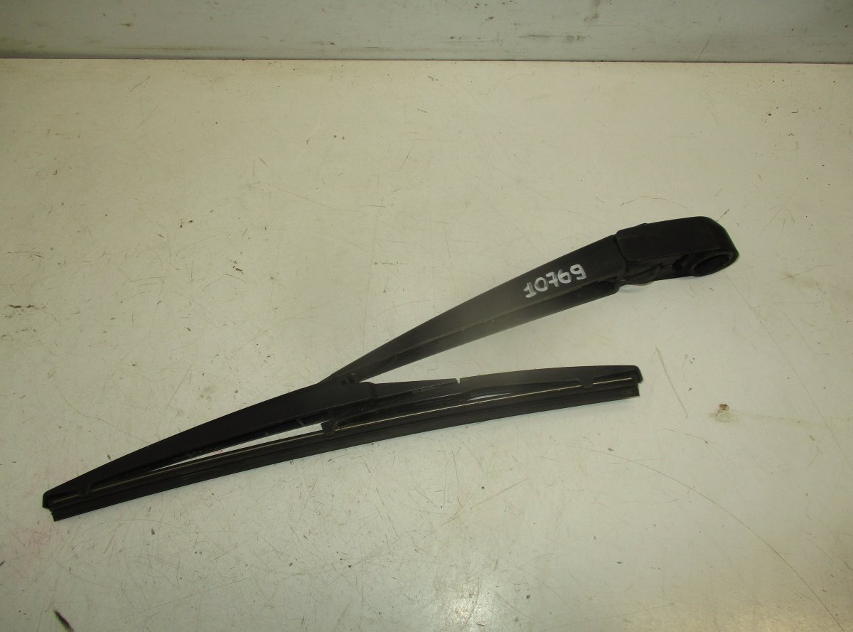 Toyota Avensis (T27) Rear window wiper arm TOYOTA AVENSIS (T270) (2009-2018) Rear Window W...