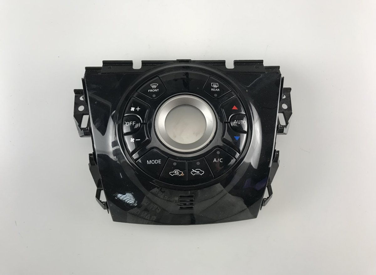 Nissan Note (E11) Heater control panel NISSAN NOTE II (E12) (2013-2019) Heater control...