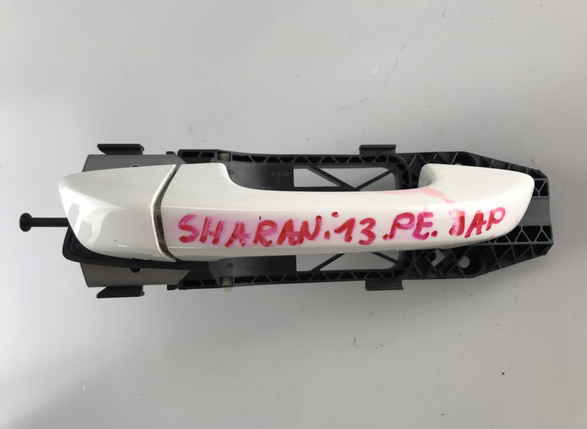 Volkswagen Sharan Door Handle Exterior Front Right VW SHARAN II (7N) (2010-2022) Door Handle Exter...