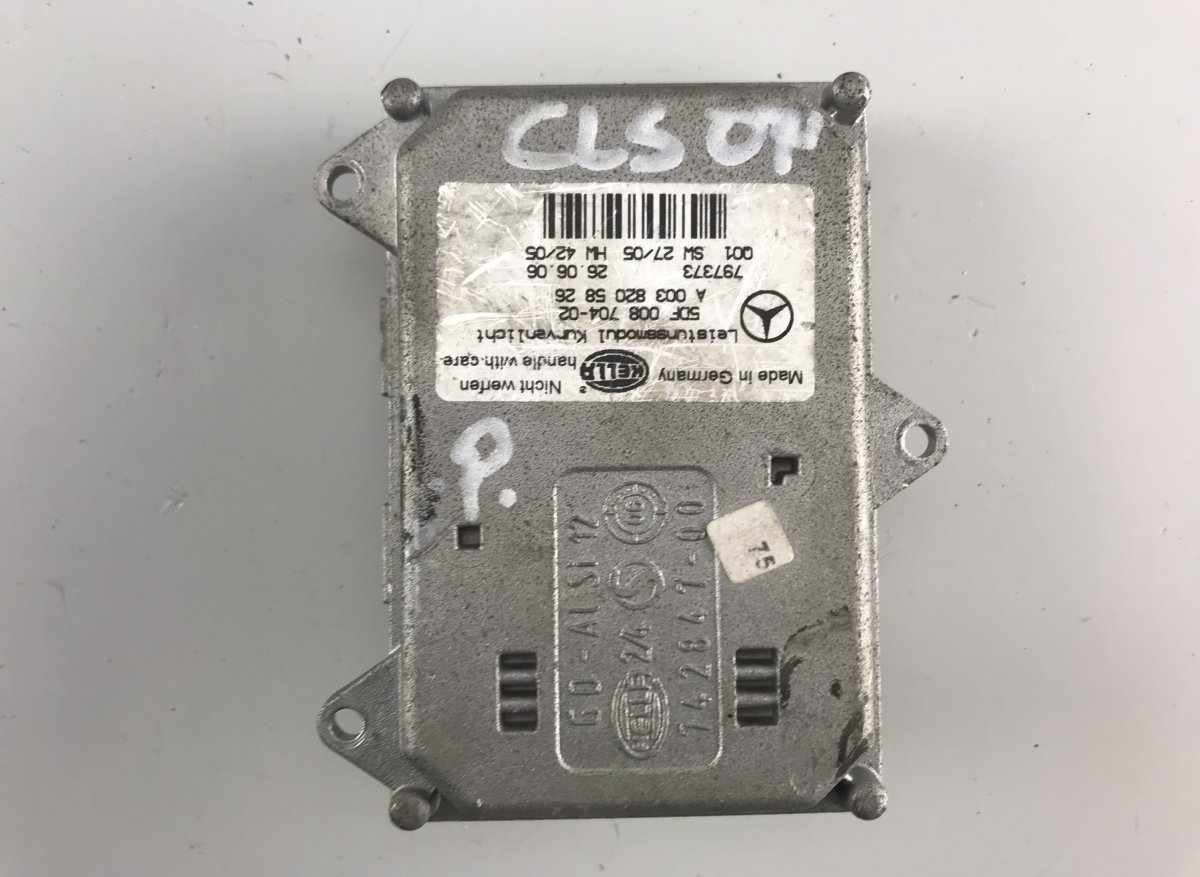 Mercedes-Benz CLS (C219) Xenon control unit right MERCEDES-BENZ CLS (C219) (2004-2010) Xenon cont...