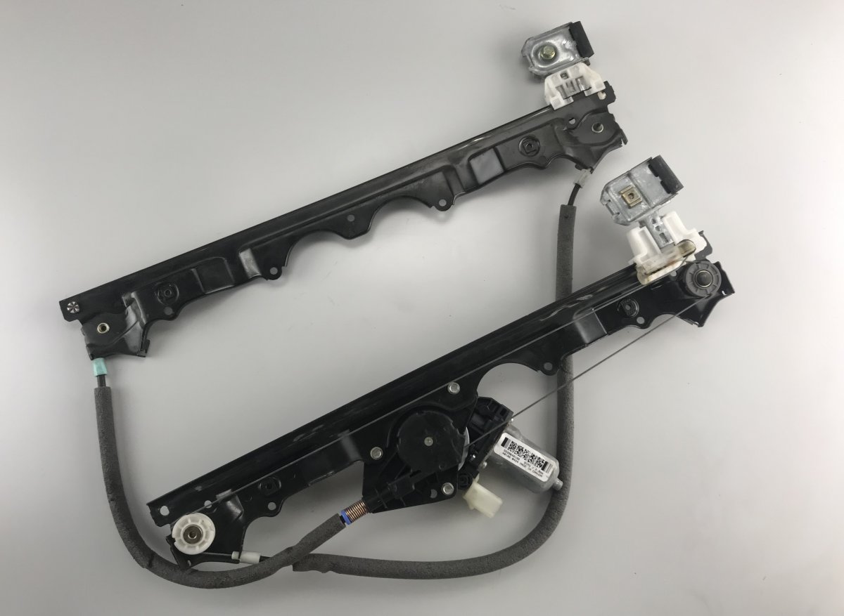 Jeep Commander Window Regulator mechanism front left JEEP COMMANDER (XK) (2005-2010) Window Regulato...