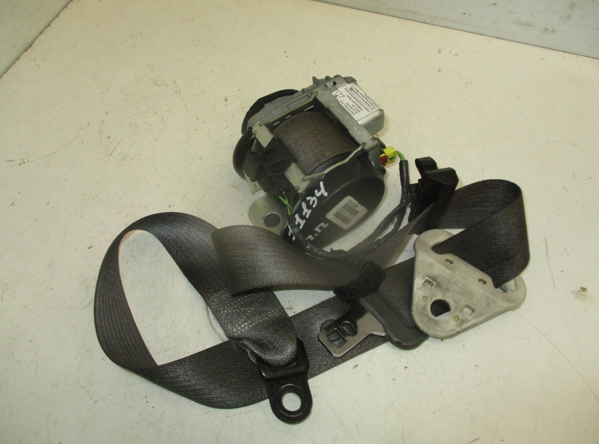 Dodge Caliber Seat belt — front right Seat belt — front right — DODGE CALIBER (2006-2...