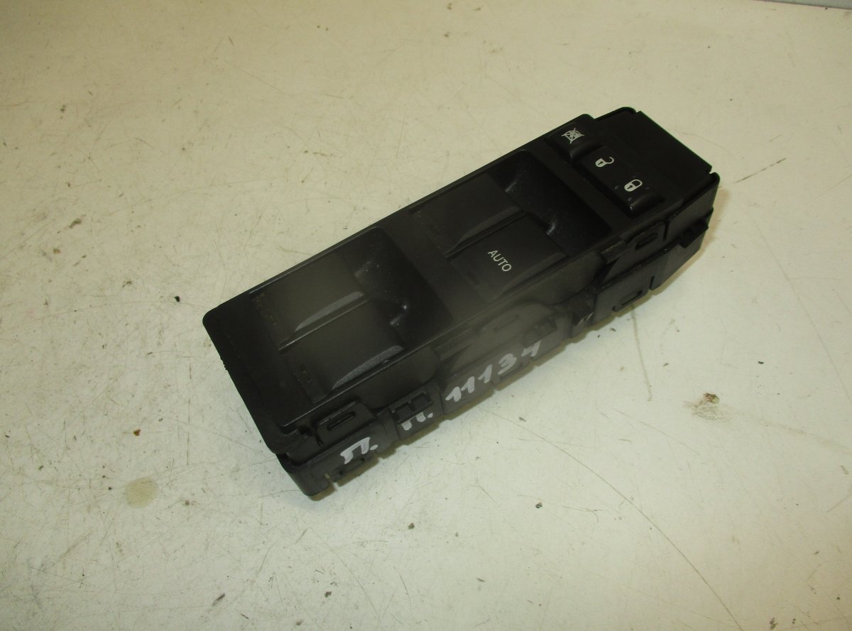 Dodge Caliber Main window switch Main window switch — DODGE CALIBER (2006-2012) ...