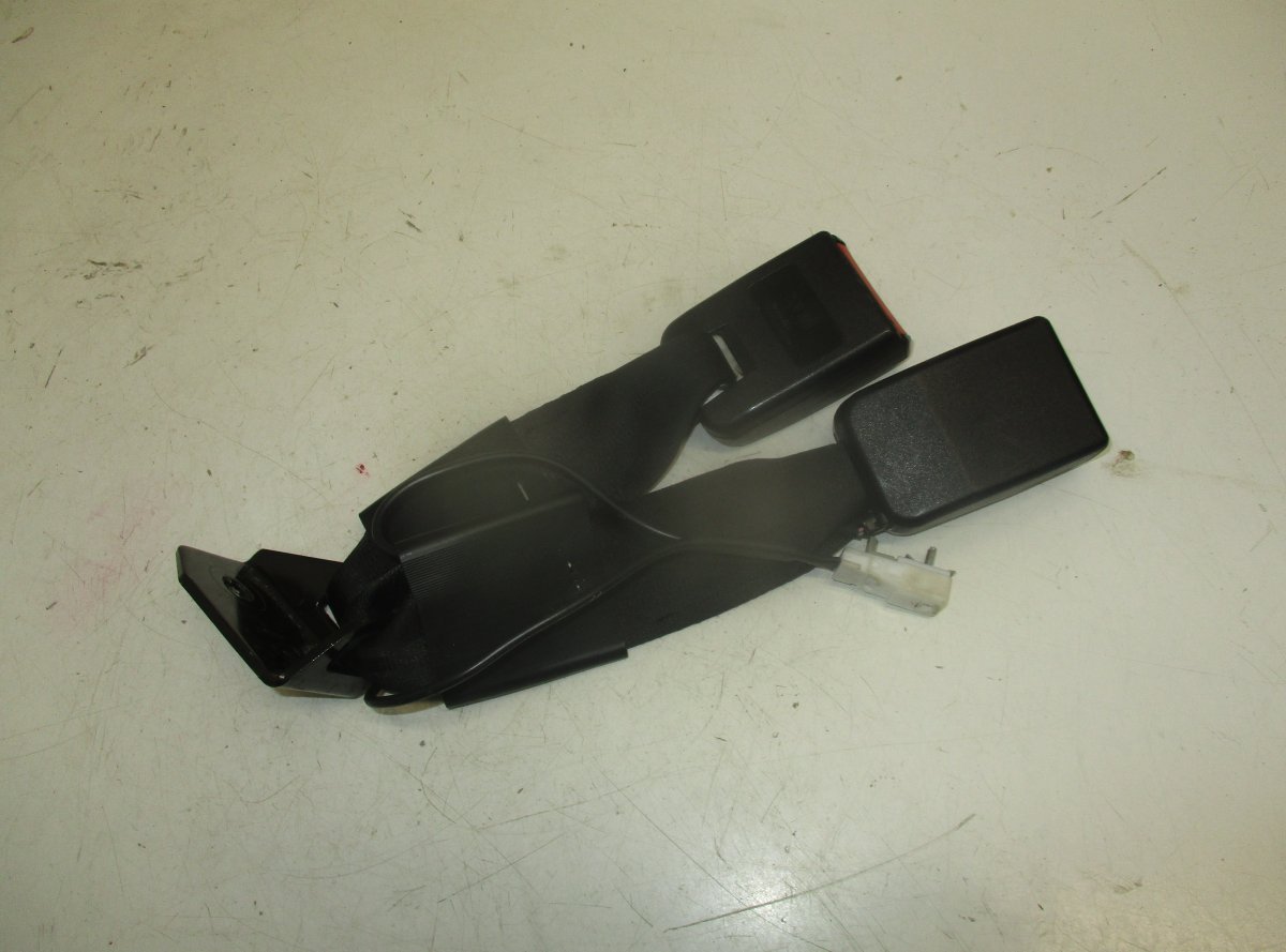 Nissan Qashqai Seat Belt Buckle Rear Center NISSAN QASHQAI I (J10) (2007-2013) Seat Belt Bu...