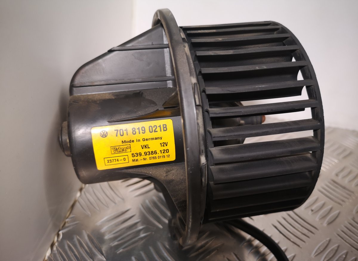 Volkswagen Transporter (T4, Caravelle, Multivan) Heater Fan VW TRANSPORTER T4 (70X, 7D) (1990-2003) Heater ...