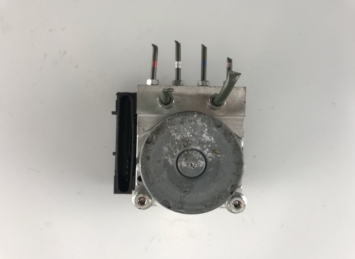 Toyota Avensis (T27) ABS hydraulic unit / pump TOYOTA AVENSIS (T270) (2009-2018) ABS hydraulic...